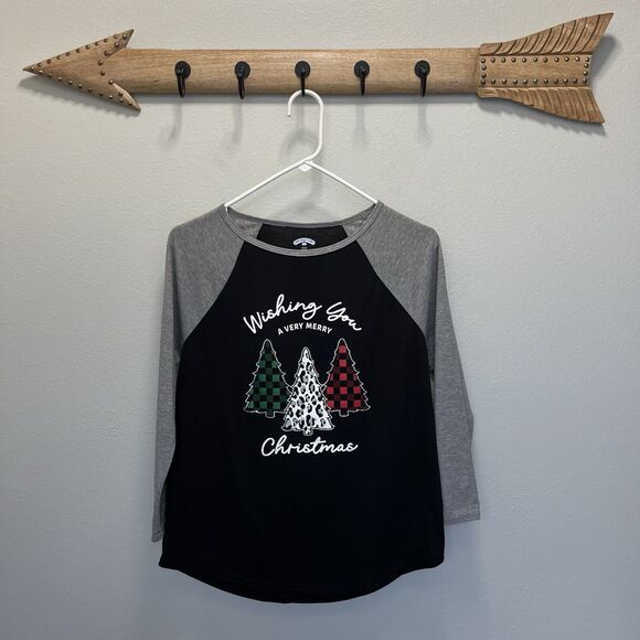 Holiday Time | Merry Christmas Trees Holiday Plaid Graphic Raglan Too Small - Picture 2 of 7